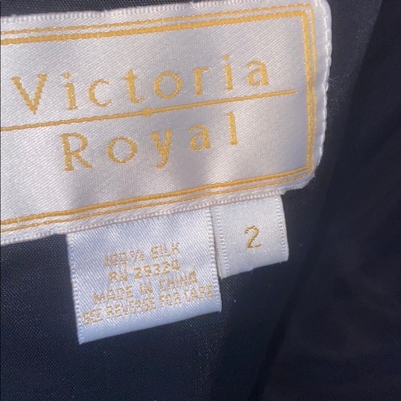Victoria Royal Evening Dress - Picture 9 of 9